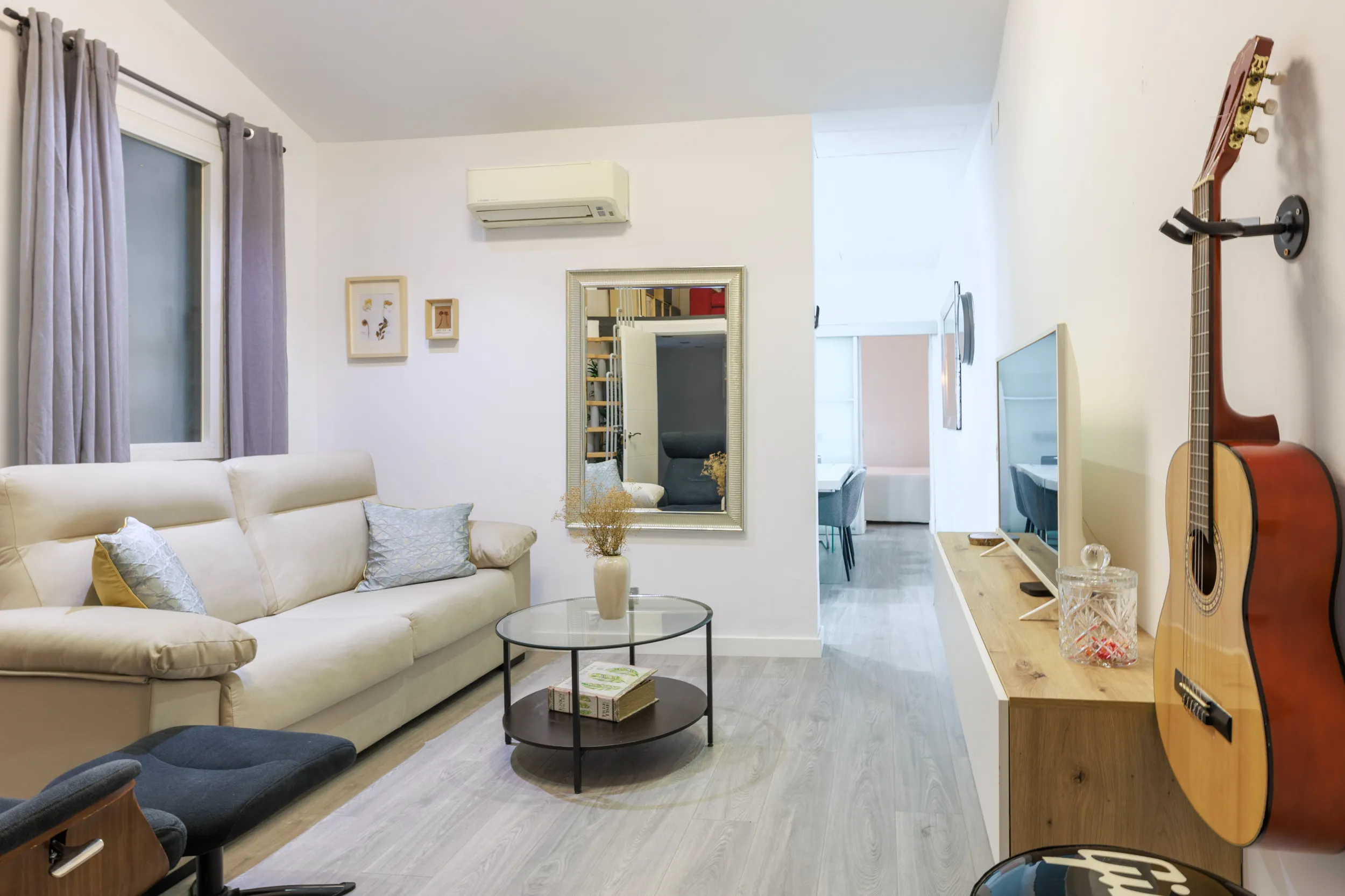 Piso en Torrent de l'Olla 42, Gràcia — Salón